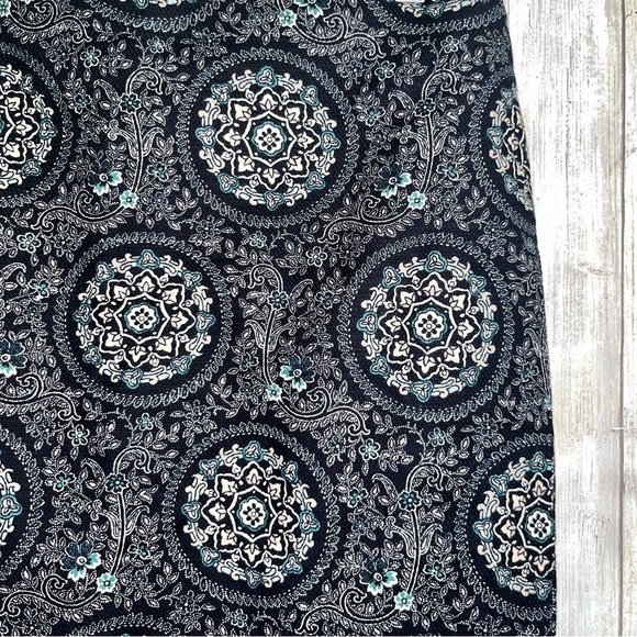 Loft Blue Floral Geometric Pencil Skirt - Picture 3 of 6